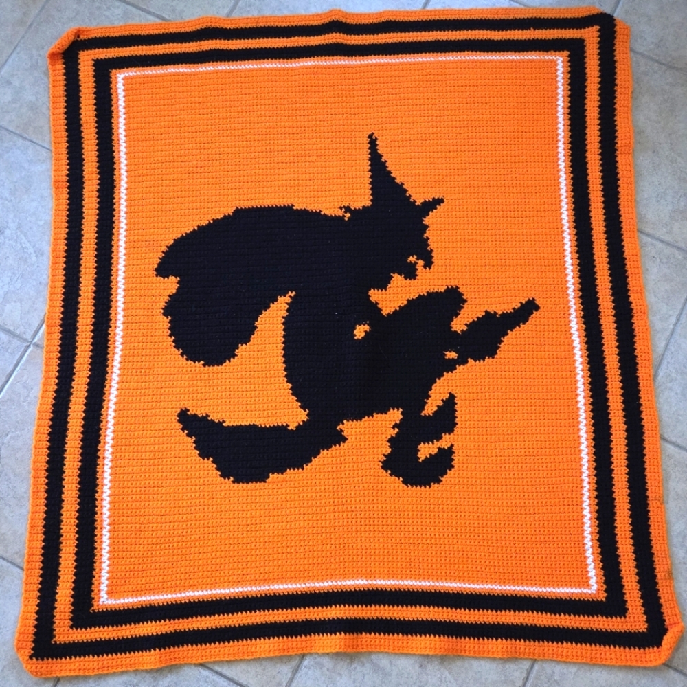 Hand Knitted Haloween Witches Throw!